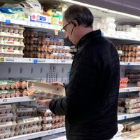 Aumenta la inflación en EU por guerra arancelaria de Trump
