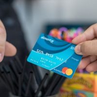 Nueva entrega de Tarjetas Alimentar en Neuquén: cuántas y a quiénes