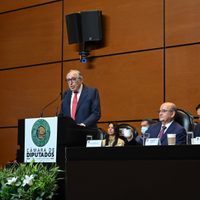 Secretario de Salud reporta un 96% de abasto de medicamentos en el país