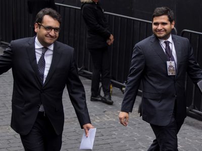 Desechan uno de los amparos tramitados a nombre de los hijos de AMLO por caso de huachicol fiscal