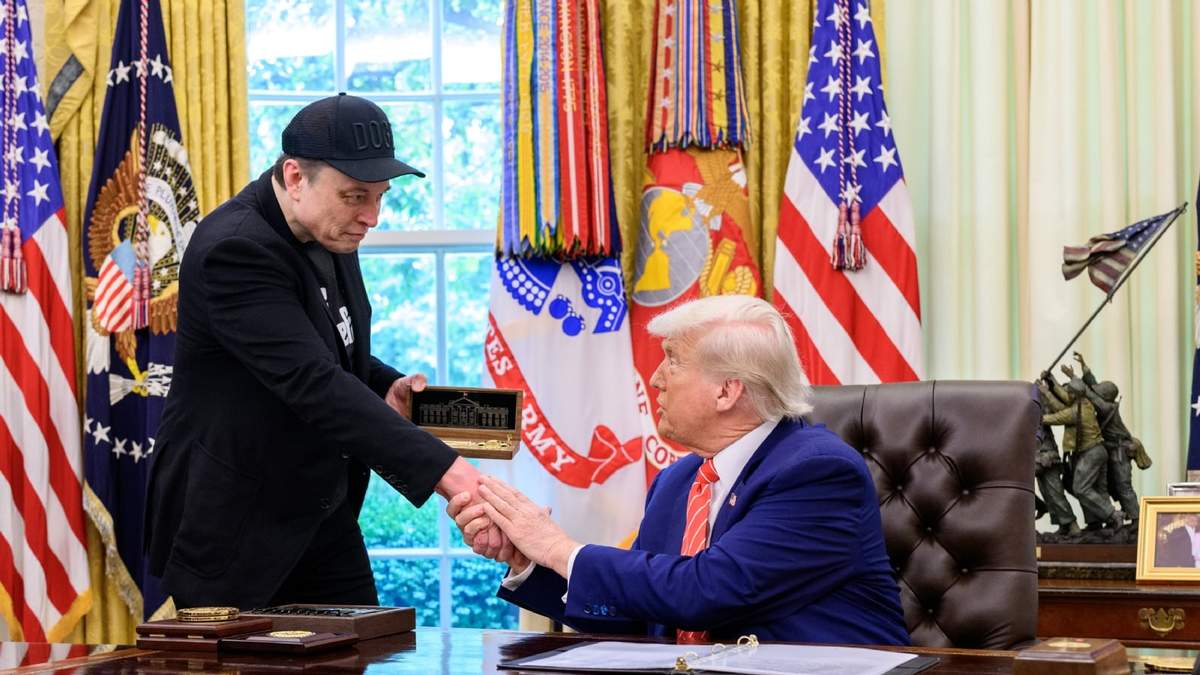 Elon Musk y Donald Trump. Influencia política