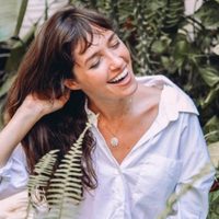 "Desde la selva": la superproducción de Cande Vetrano que causa impacto en la web