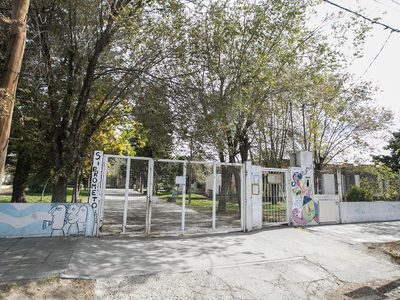 Padres y madres piden que sus hijos vuelvan a tener clases en la Escuela 207