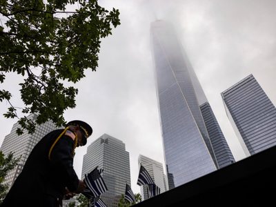 En el aniversario de los ataques del 11-S: Minutos de silencio, lágrimas y llamados a la paz