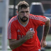 Lucas Pratto, cada vez más lejos de renovar con River