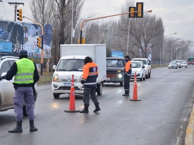 Segunda ola: Plottier anunció sus propias medidas