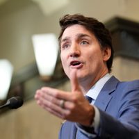 Trump paraliza los aranceles a México y Canadá hasta el 2 de abril