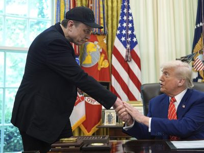 Trump amenaza con retirar ayudas a las empresas de Musk