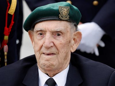 Muere a los 100 años el último sobreviviente francés del desembarco de Normandía