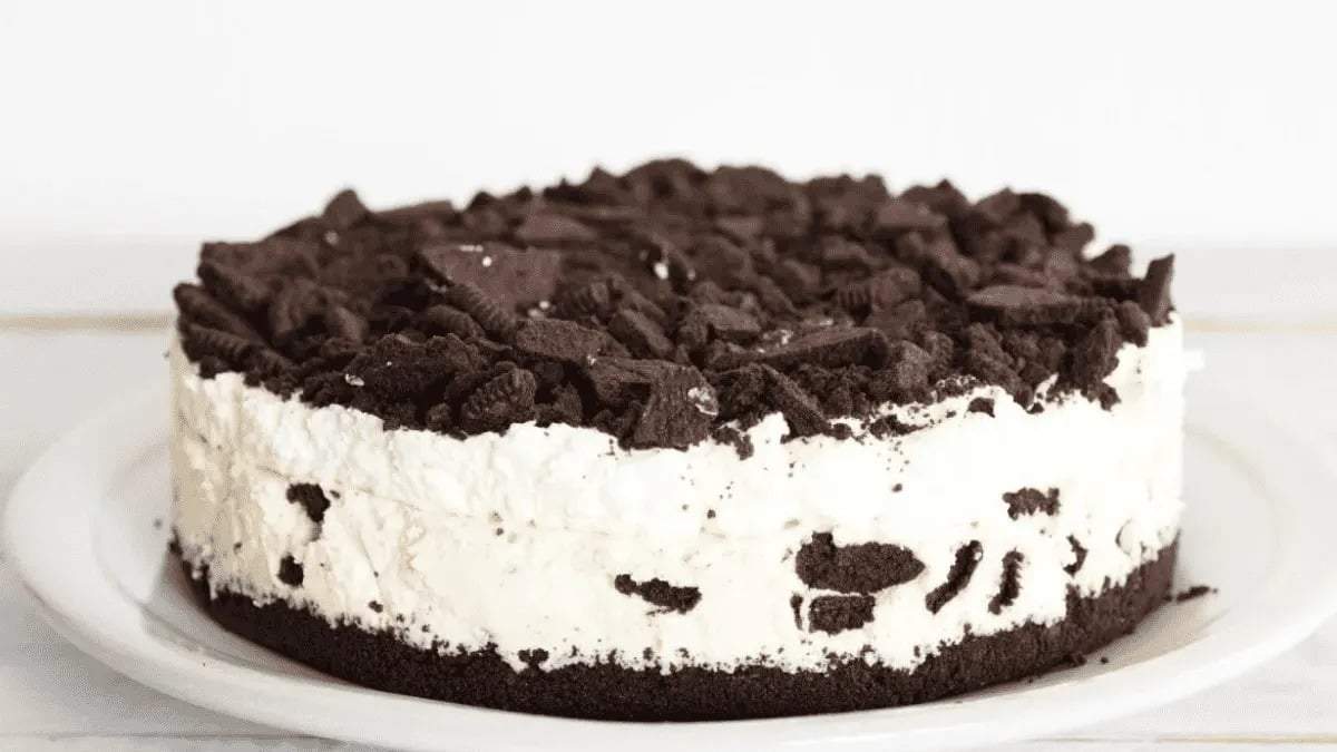 Torta de café y oreo. Fuente: (Instagram)