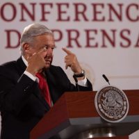 AMLO: hay acusaciones contra empresas de EU por contrabando de combustible