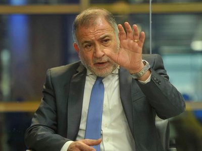 La oposición pasó de exigir flexibilizaciones a criticar las aperturas: “No pueden ser tan salvajes”
