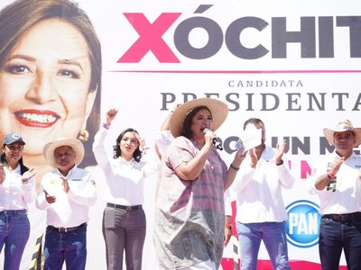 Xóchitl Gálvez acusa a Morena de “representar la Santa Muerte” y promete ampliar programas sociales