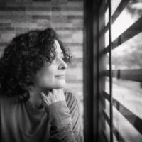 Pilar Quintana, la novelista de “La perra”, y su reedición