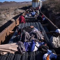 Ante amenazas de Trump sobre deportación masiva de migrantes, Sheinbaum instalará 25 albergues