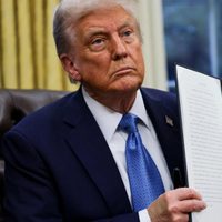 Donald Trump confirmó aranceles del 30 % para la Unión Europea y México, causando nuevos conflictos