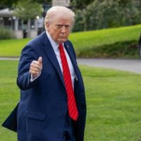 Trump suaviza el tono con Xi Jinping y asegura que "EU quiere ayudar a China, no hacerle daño"