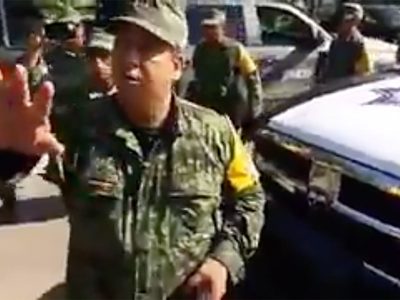 Militares y policías federales se enfrentan por despensas en Oaxaca