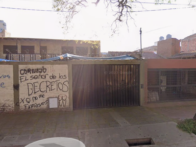 Dos edificios que funcionaban como prostibulos pasaron a manos del Área de Género de la DGE
