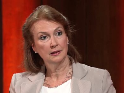 Mondino, sobre Milei: “No es muy inteligente o es corrupto”