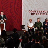 Sin el INM, AMLO nombra equipo especial para cumplir acuerdo con Trump