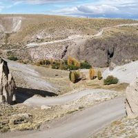 Cajón del Atreuco: el impresionante cañadón que el agua talló entre las montañas del norte neuquino