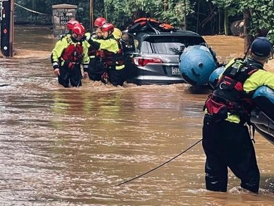 Niño de 13 años muere tras quedar atrapado en un desagüe durante las inundaciones en Maryland