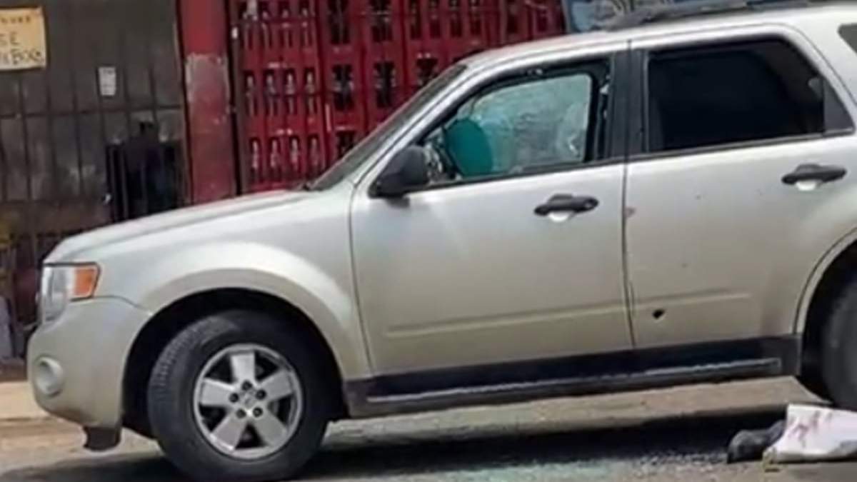 El vehículo en el que ejecutaron a los cuatro hombres en Macuspana