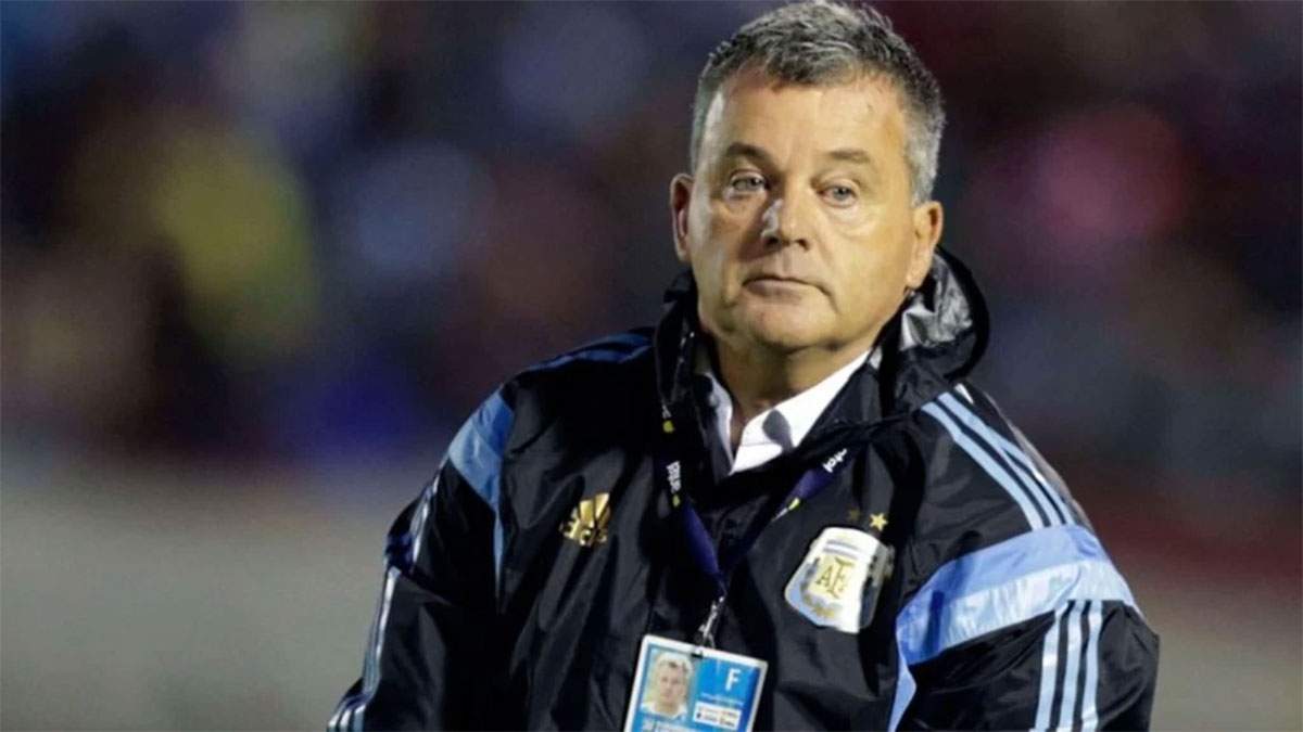 Humbertito Grondona salió a pegarle a Tapia