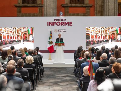 Primer informe de Sheinbaum asegura que México está construyendo un "Estado social"