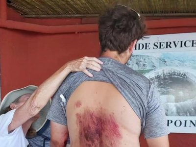 Un turista cae en el cráter del volcán Vesubio... por tomarse una selfie