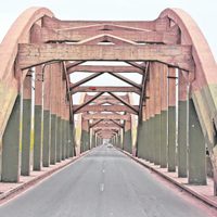 Proponen convertir el puente carretero en un museo y construir uno nuevo con peaje