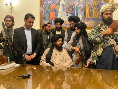 Los talibán habrían matado a más de 30 miembros del Estado Islámico y detenido a 600 sospechosos