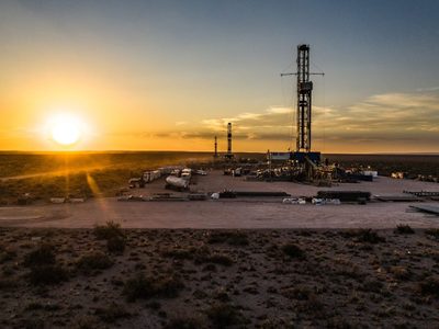 Llueven dólares de Vaca Muerta: Argentina alcanzó el mayor superávit energético mensual