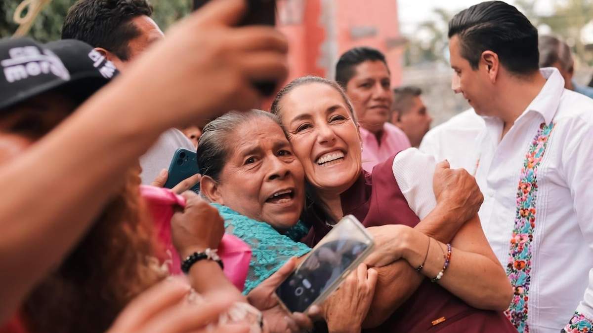 Sheinbaum durante su recorrido en Morelos