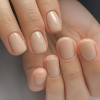Descubrí estos 5 tonos de uñas beige para tu próxima manicura: rejuvenecen tus manos y son un golazo absoluto
