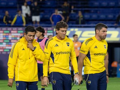 Los ex jugadores de Boca que podrían sumar al cuerpo técnico de Úbeda