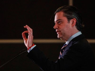 Rehúye Aurelio Nuño a dialogar directamente con paristas del IPN