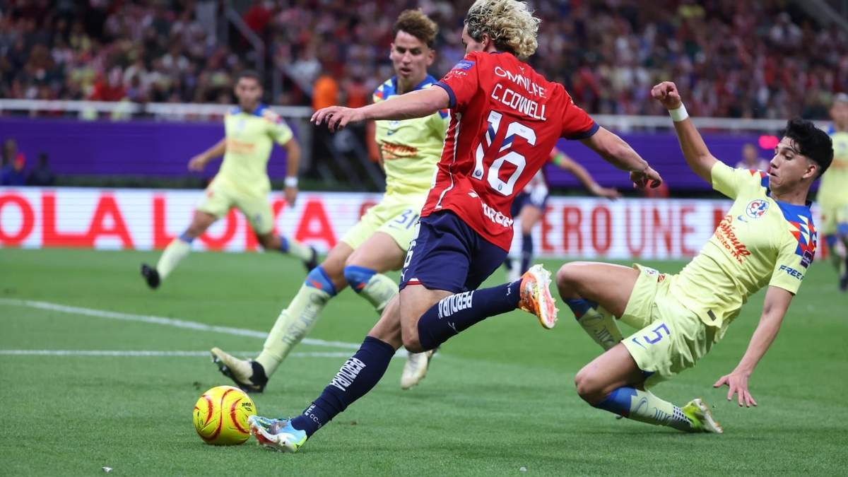 América rescató un empate 0-0 ante Chivas