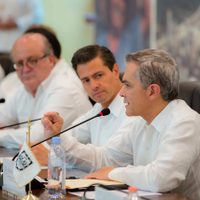 Mancera asume presidencia de la Conago; mientras, delincuencia suma tres víctimas en la CDMX