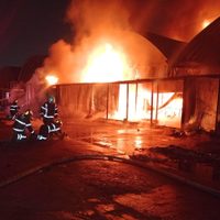 Fuerte incendio en la Central de Abasto de CDMX; reportan 70 locales afectados (Videos)