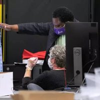 Georgia ordena recuento completo ante la estrecha ventaja de Biden sobre Trump