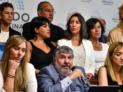 Finalmente se rompió el interbloque de senadores peronistas