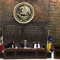 Rinden protesta 37 congresistas en Guadalajara