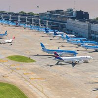 Mario Meoni confirmó la fecha para el regreso de los vuelos regulares