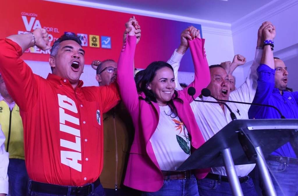 Del Moral, autoproclamación