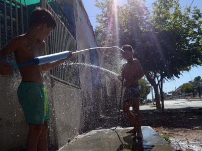 Neuquén sigue batiendo récords a nivel país: la ola de calor no de detiene