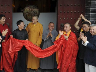 Líder de templo Shaolin de China está bajo investigación por presunta malversación de fondos