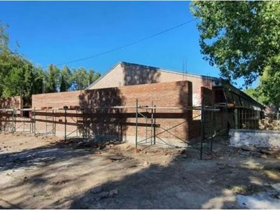 En el CPEM 34 van 6 meses sin clases y aún no concluyen las obras en el edificio