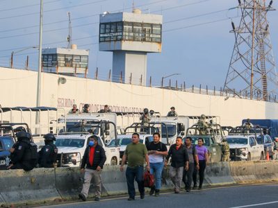 Motín en penal de Tabasco deja siete muertos; la violencia se extendió a Villahermosa y Nacajuca